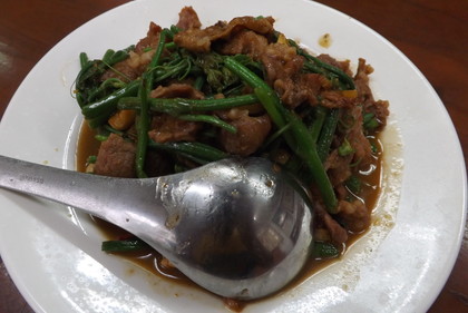 炒鹿肉（鹿の炒め物）